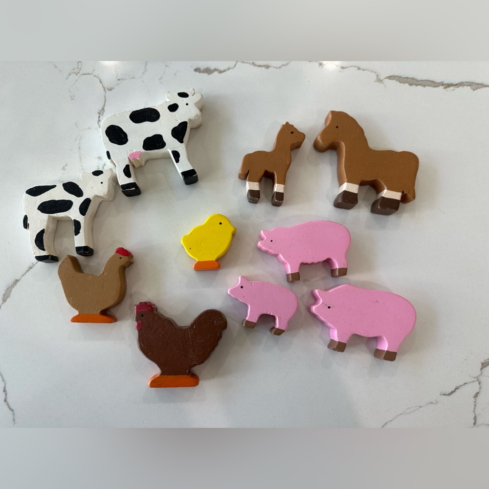 GUC Amy’s Painted Pegs farm animal bundle.
